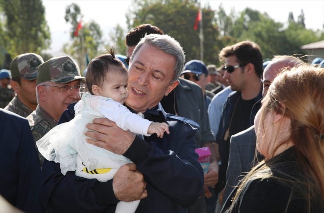 Cumhurbaşkanı Erdoğan'dan terörle mücadele kahramanlarına kutlama